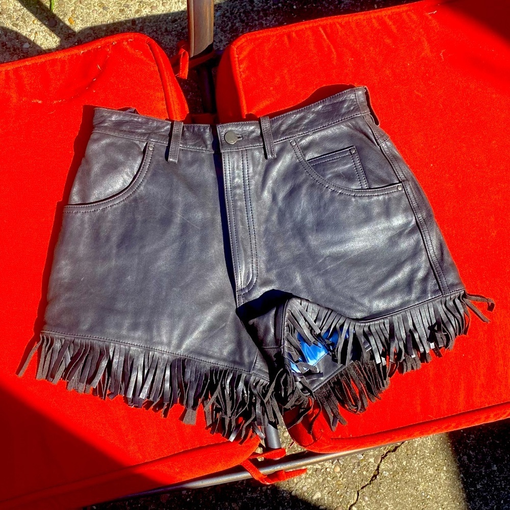 🦅 vintage genuine leather harley-davidson tassel shorts 🦅